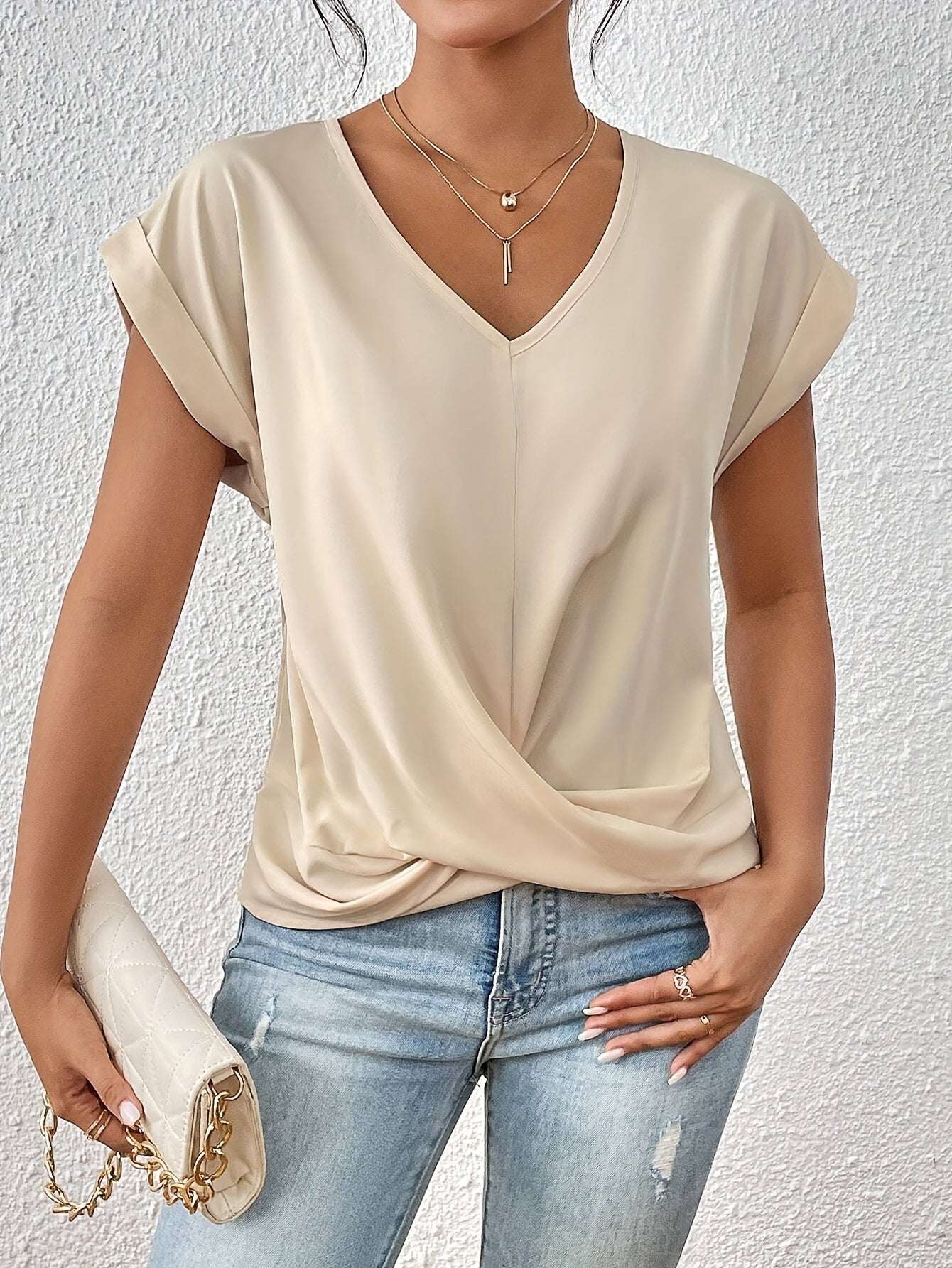 Maison-Blanche-Paris™ | T-shirt décontracté avec col en V doux
