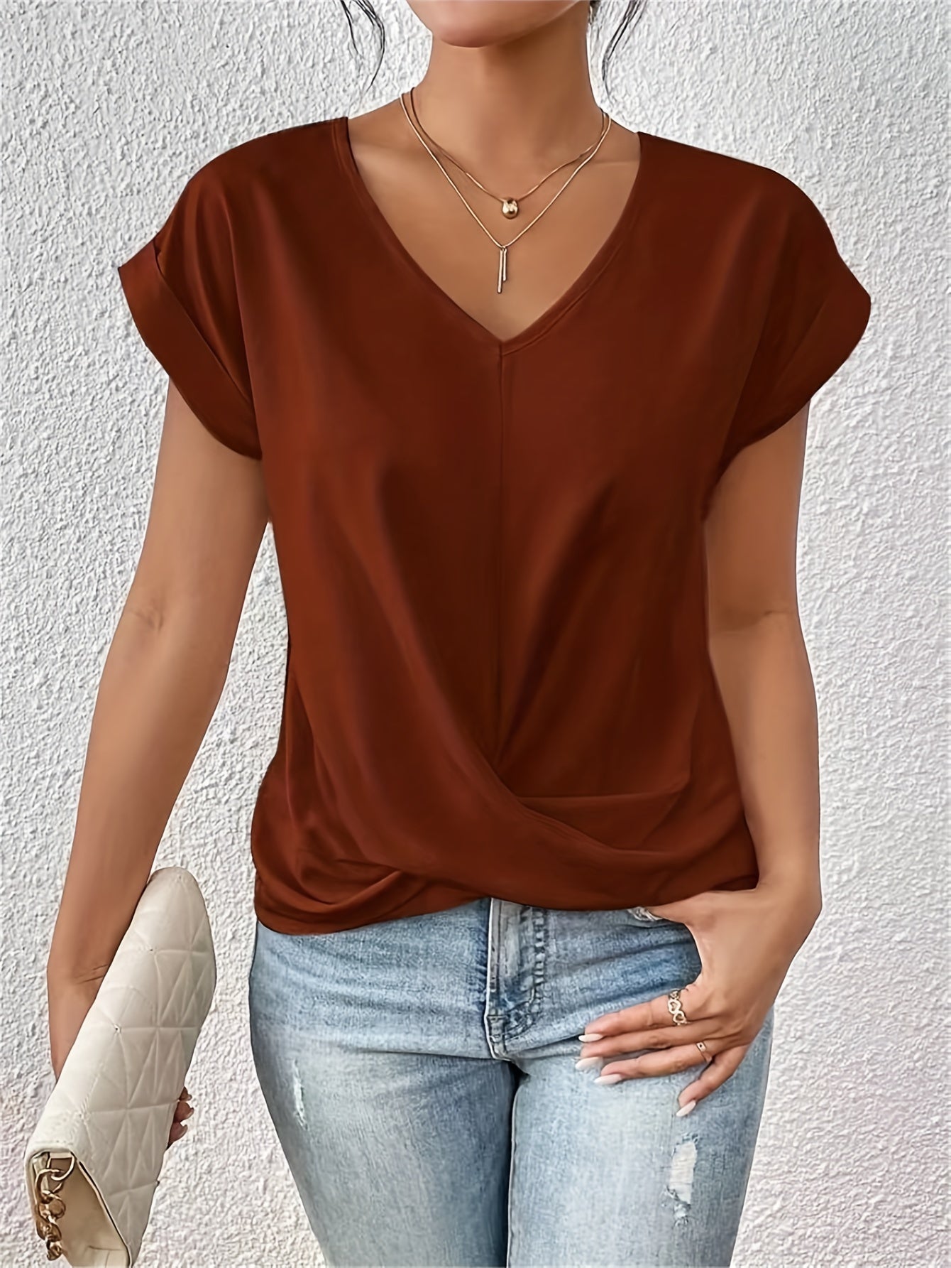 Maison-Blanche-Paris™ | T-shirt décontracté avec col en V doux