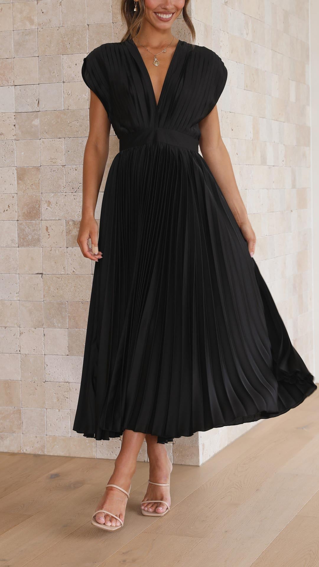 Maison-Blanche-Paris™ | Robe plissée élégante