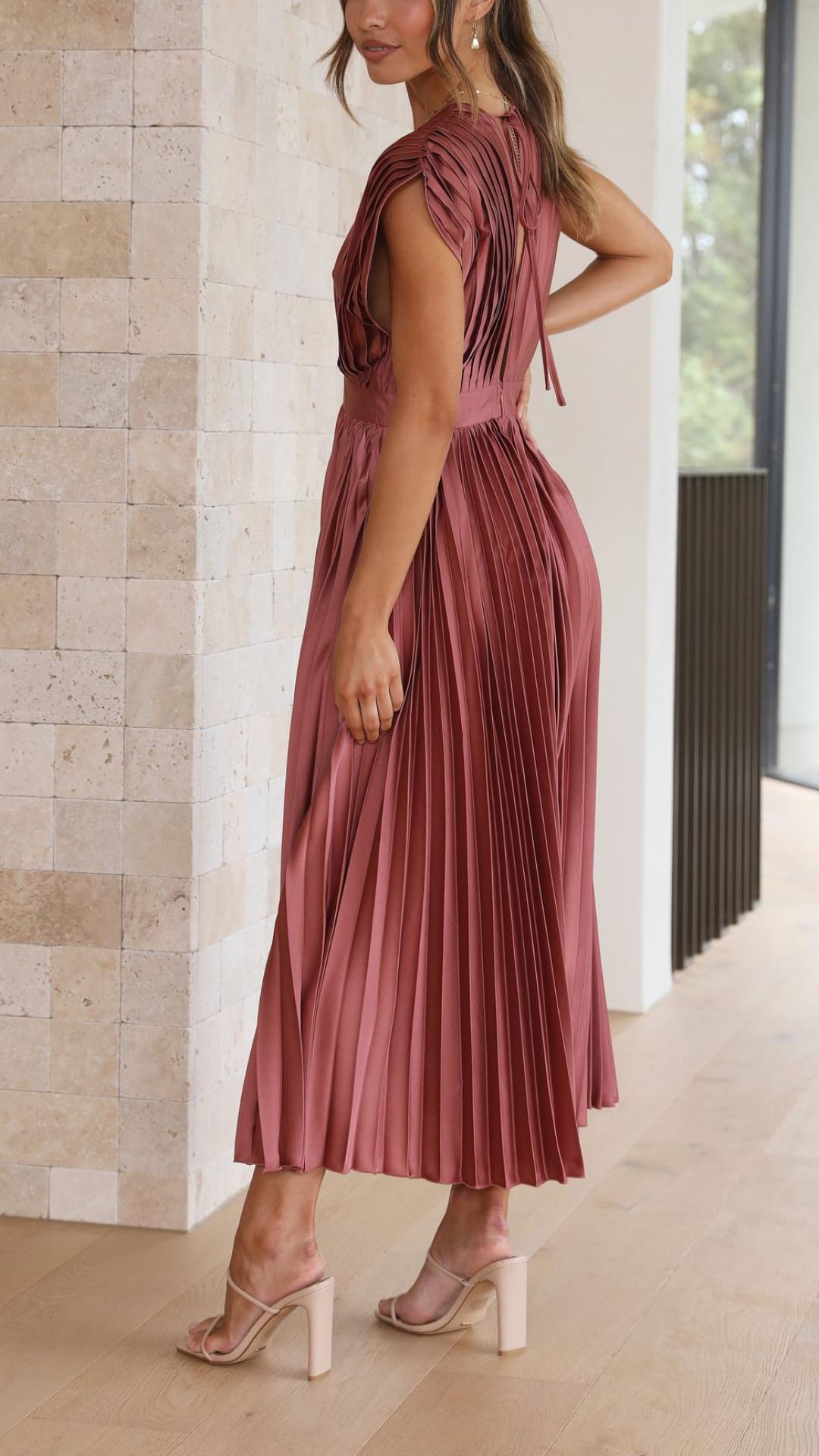 Maison-Blanche-Paris™ | Robe plissée élégante