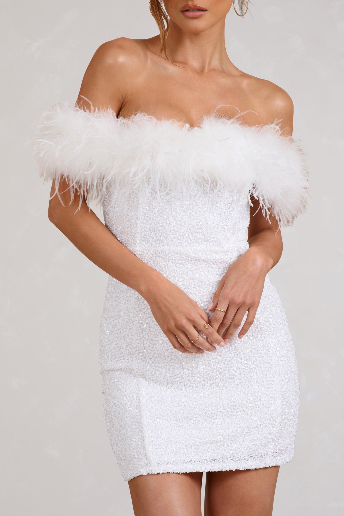 Maison-Blanche-Paris™ | Robe à pailettes avec plumes