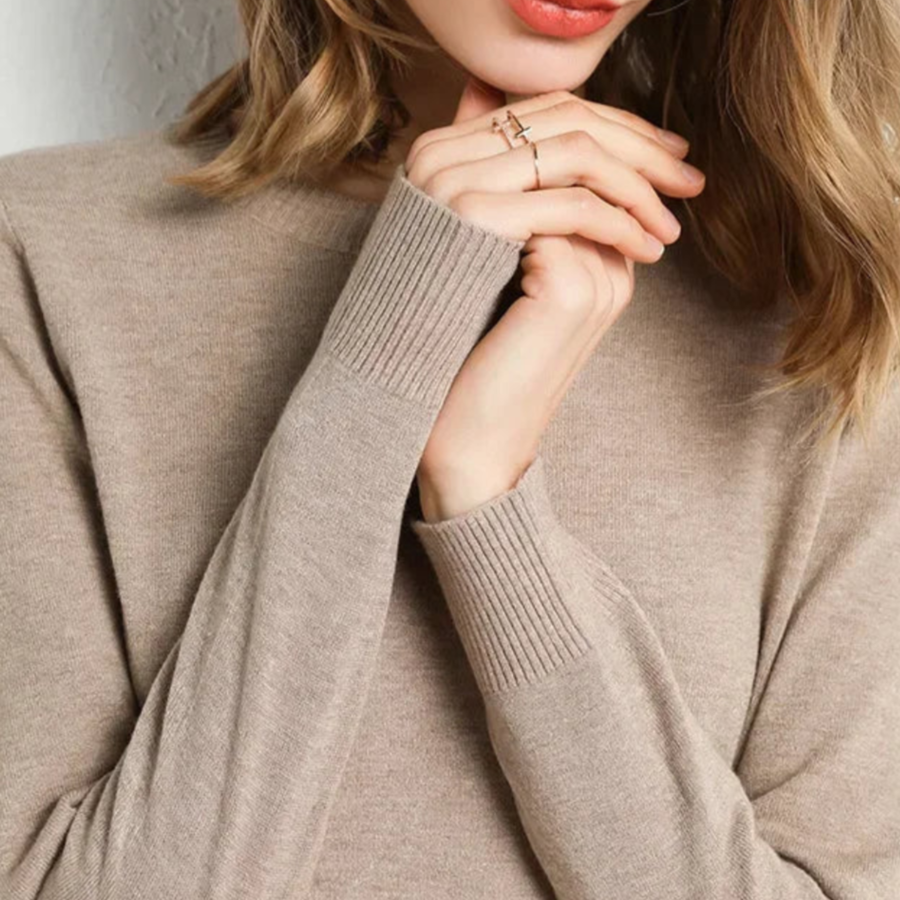 Maison-Blanche-Paris™ | Pull confort en laine essentiel