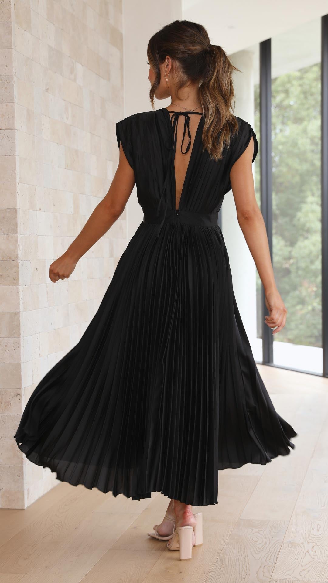 Maison-Blanche-Paris™ | Robe plissée élégante