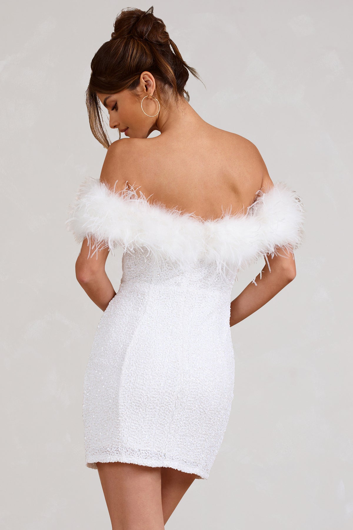 Maison-Blanche-Paris™ | Robe à pailettes avec plumes